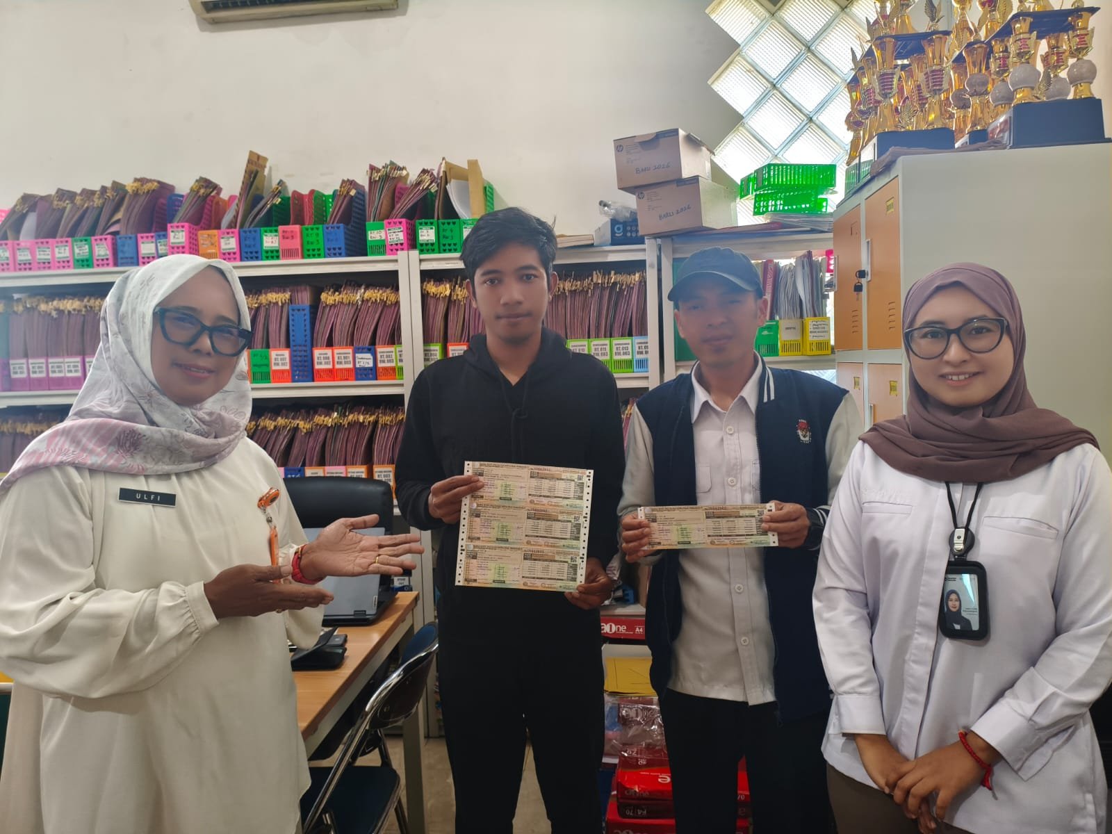 Dekatkan Akses Layanan Publik, Jasa Raharja Malang Optimalkan Giat SIGAP Instansi di Kantor Desa Toyomarto Dekatkan Akses Layanan Publik, Jasa Raharja Malang Optimalkan Giat SIGAP Instansi di Kantor Desa Toyomarto