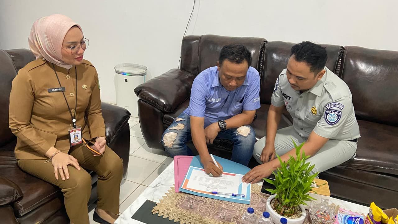 Jasa Raharja Lampung Perkuat Sinergi dengan Yamaha Bandar Jaya Melalui Penandatanganan Komitmen Kepatuhan Pajak Kendaraan Jasa Raharja Lampung Perkuat Sinergi dengan Yamaha Bandar Jaya Melalui Penandatanganan Komitmen Kepatuhan Pajak Kendaraan