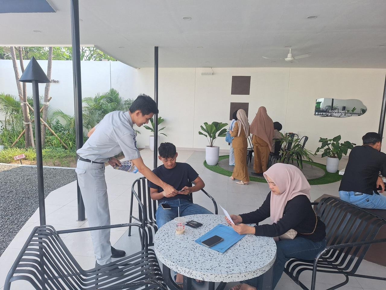 Optimalkan Kepatuhan Masyarakat, Jasa Raharja dan UPTD VII Samsat Pringsewu Gencarkan Sosialisasi Program Keringanan PKB 2026 Optimalkan Kepatuhan Masyarakat, Jasa Raharja dan UPTD VII Samsat Pringsewu Gencarkan Sosialisasi Program Keringanan PKB 2026