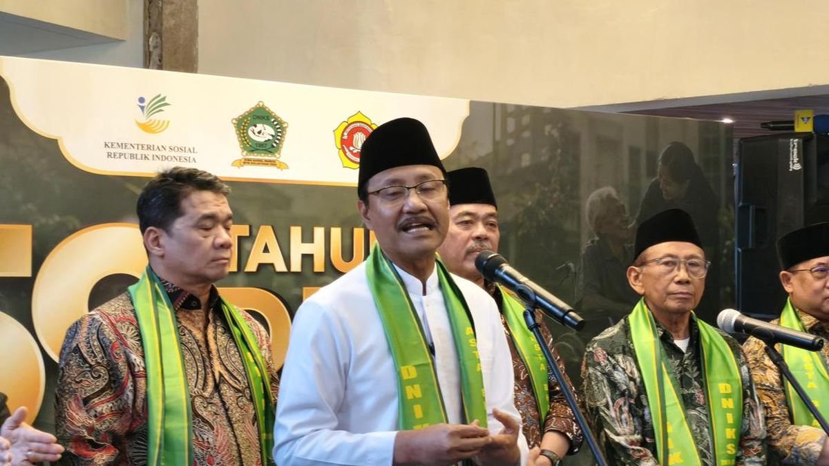 Mensos Minta DNIKS Perkuat Data dan Inovasi untuk Percepat Kesejahteraan Sosial Mensos Minta DNIKS Perkuat Data dan Inovasi untuk Percepat Kesejahteraan Sosial