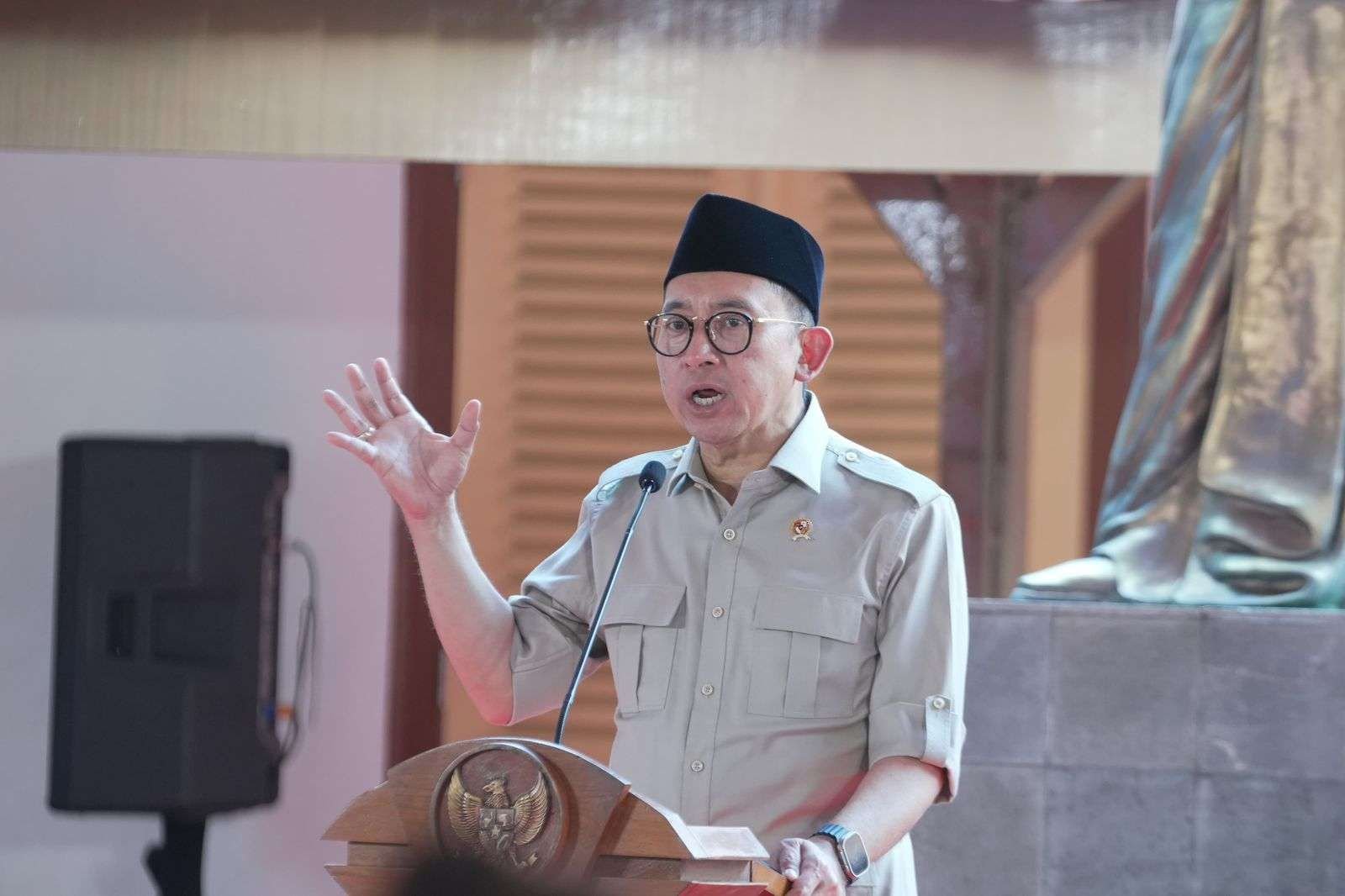 Fadli Zon Ungkap Lonjakan Kunjungan Museum, Revitalisasi dan Museum Passport Jadi Pendorong Fadli Zon Ungkap Lonjakan Kunjungan Museum, Revitalisasi dan Museum Passport Jadi Pendorong