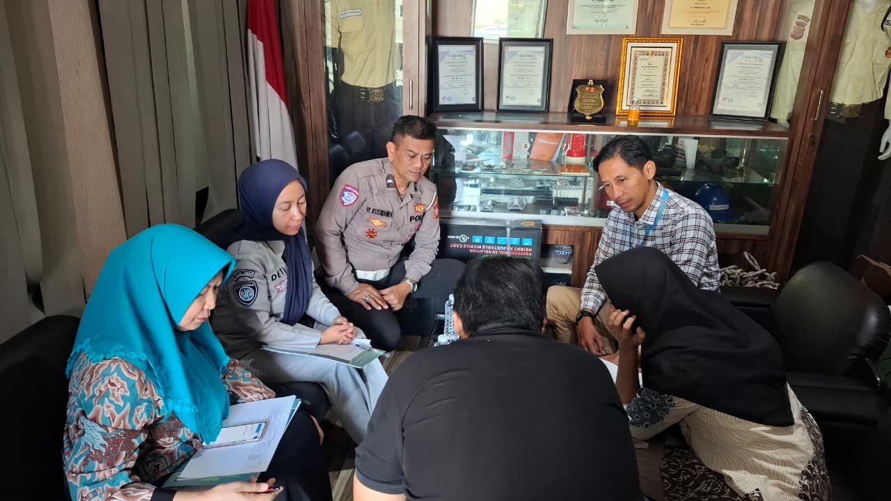 Operasi Khusus Samsat Kawaluyaan: Jasa Raharja Bandung Perkuat Sinergi Sektor Swasta