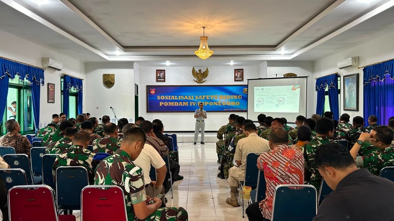 Jasa Raharja Cabang Semarang Sosialisasikan Keselamatan Berkendara (Safety Ridding) Pomdam IV/ Diponegoro Jasa Raharja Cabang Semarang Sosialisasikan Keselamatan Berkendara (Safety Ridding) Pomdam IV/ Diponegoro
