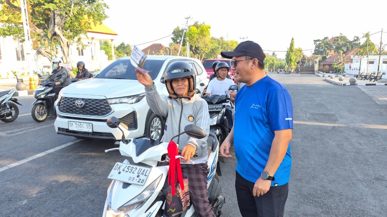 Kesempatan Tak Datang Dua Kali, Jasa Raharja Singaraja Ajak Warga Manfaatkan Program Relaksasi Pajak Kendaraan Provinsi Bali 2026 Kesempatan Tak Datang Dua Kali, Jasa Raharja Singaraja Ajak Warga Manfaatkan Program Relaksasi Pajak Kendaraan Provinsi Bali 2026