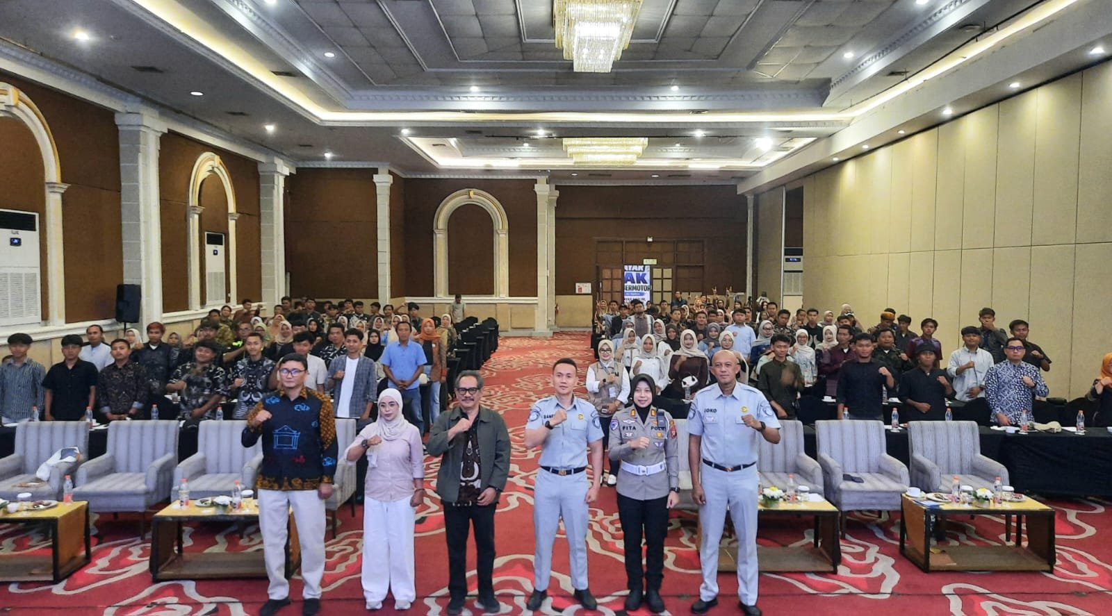 Jasa Raharja Dorong Kepatuhan Pajak Kendaraan melalui Edukasi TJSL Bersama Komunitas Yayasan Jiwa Petani Murakabi
