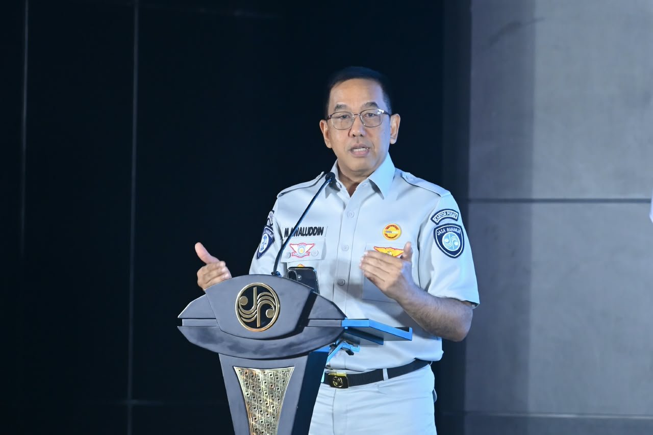 Fokus Pada Penguatan Keselamatan Transportasi Berbasis Data dan Digitalisasi Mengantar Muhammad Awaluddin Raih Anugerah Ekonomi Hijau 2026 Fokus Pada Penguatan Keselamatan Transportasi Berbasis Data dan Digitalisasi Mengantar Muhammad Awaluddin Raih Anugerah Ekonomi Hijau 2026