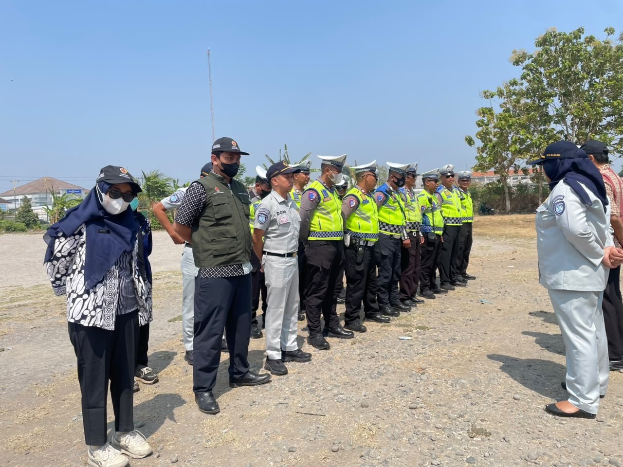 Jasa Raharja Dukung Operasi Gabungan Gakum di Terminal Imogiri untuk Meningkatkan Ketertiban Berlalu Lintas Jasa Raharja Dukung Operasi Gabungan Gakum di Terminal Imogiri untuk Meningkatkan Ketertiban Berlalu Lintas