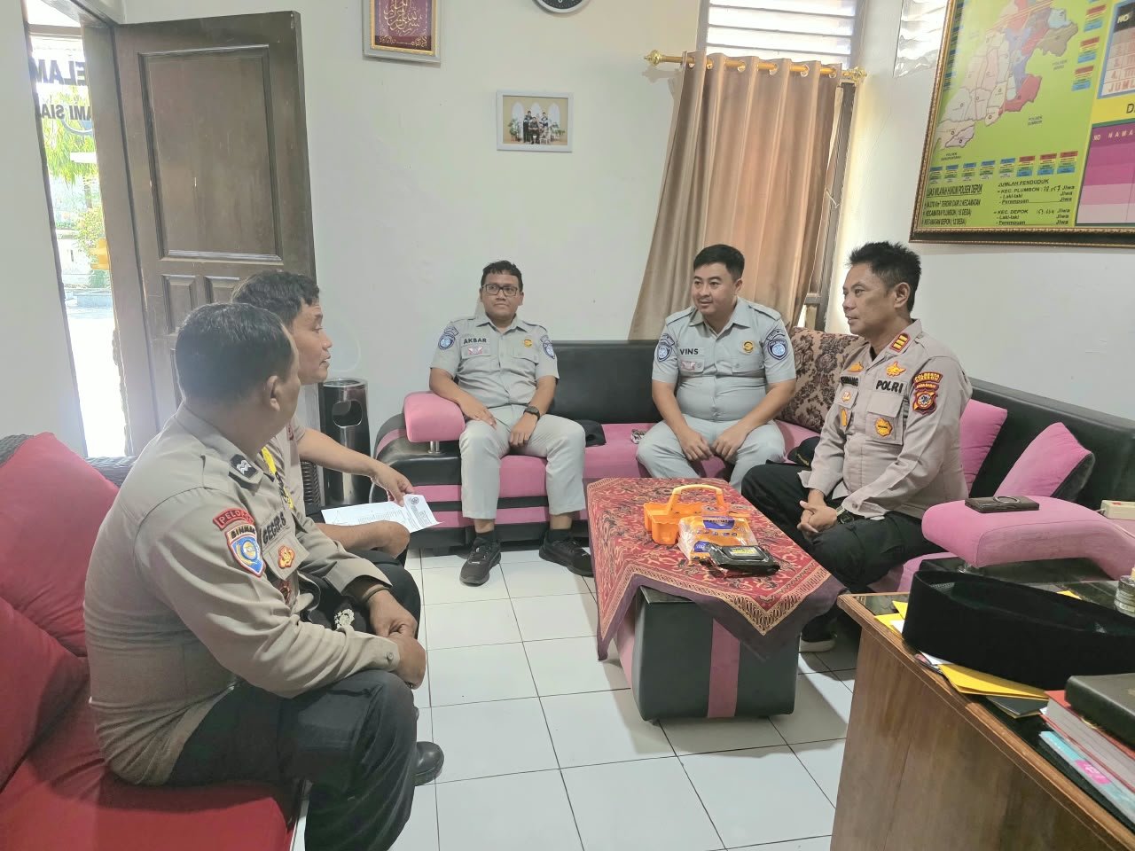 Upaya Peningkatan Keselamatan Lalu Lintas, PT Jasa Raharja (Persero) Cabang Cirebon Gelar Forum Komunikasi Lalu Lintas (FKLL) di Polresta Cirebon