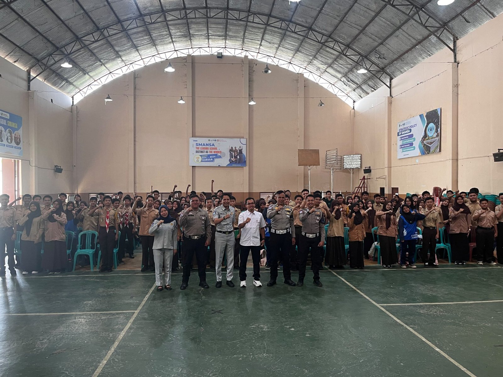 Jasa Raharja Sukabumi Bersama Satlantas Polres Sukabumi Kota Tingkatkan Kesadaran Keselamatan Berlalu Lintas di Kalangan Pelajar