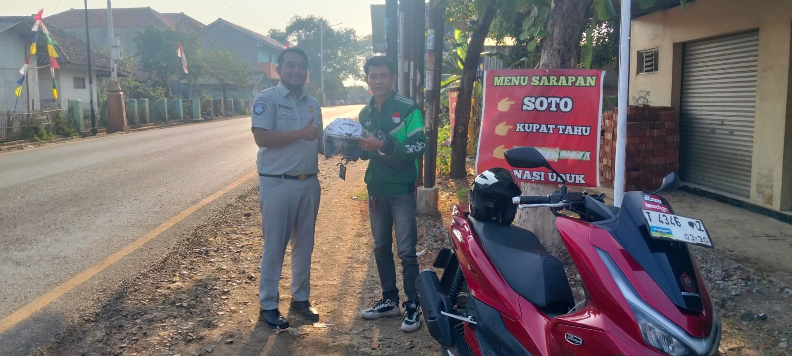 Tingkatkan Kesadaran Lalu Lintas, Jasa Raharja Purwakarta Bersama Satlantas Polres Subang Gelar Safety Campaign dan Aksi Simpatik