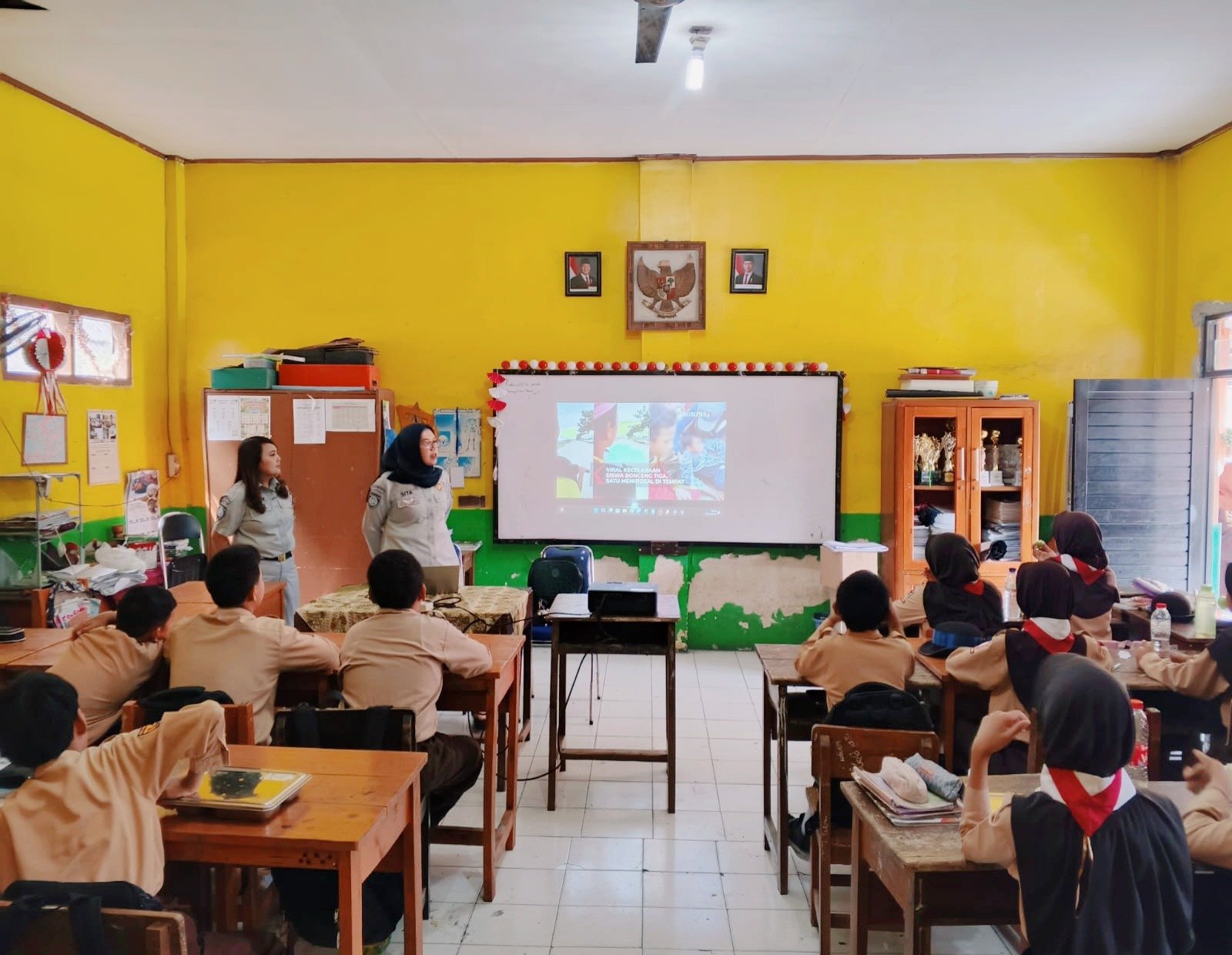 Jasa Raharja Sosialisasikan Keselamatan Lalu Lintas di SD Negeri 1 Cimareme, Dorong Terwujudnya Lingkungan Sekolah yang Aman dan Berkeselamatan