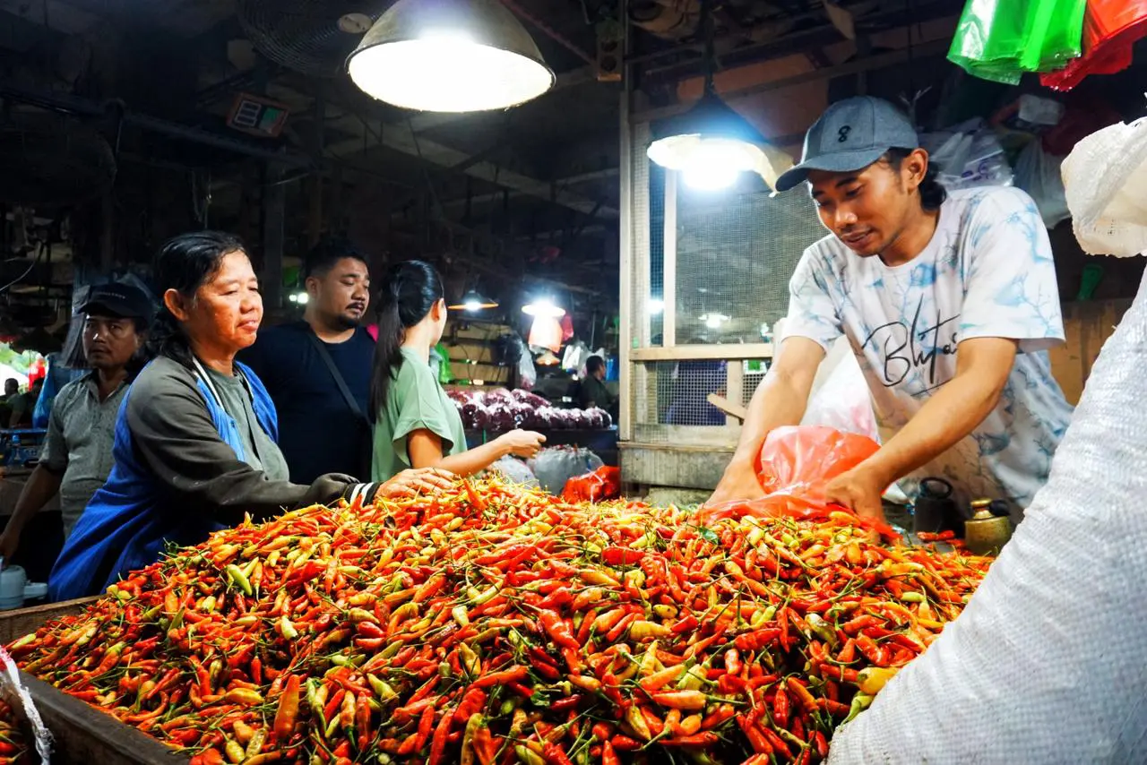 PIHPS Rilis Harga Pangan Nasional, Cabai Rawit Merah Rp132 Ribu per Kg PIHPS Rilis Harga Pangan Nasional, Cabai Rawit Merah Rp132 Ribu per Kg