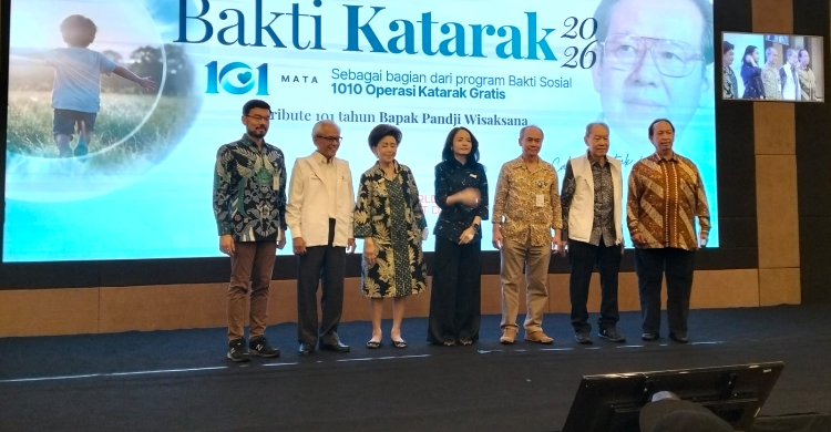 Peringati 101 Tahun Pandji Wisaksana, JEC Gelar Operasi Katarak Gratis